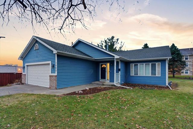 1523 4th Street N, South Saint Paul, MN 55075