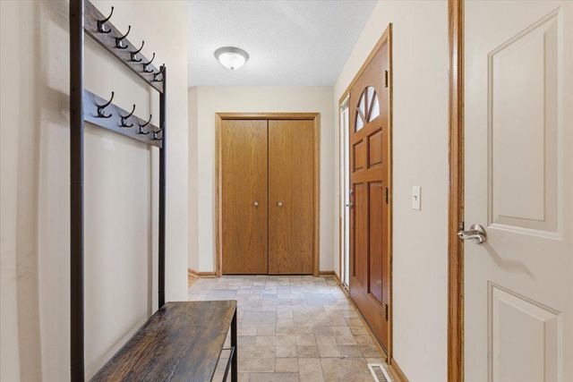 1523 4th Street N, South Saint Paul, MN 55075