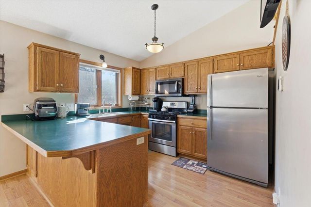 1523 4th Street N, South Saint Paul, MN 55075