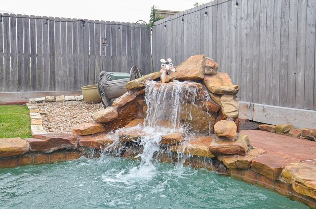 6343 Deep Canyon Drive, Katy, TX 77450