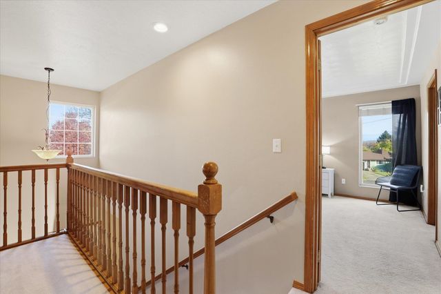 13722 E 25th Ave, Spokane, WA 99216