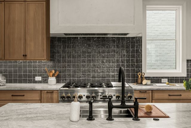 4153 Outer Dr, Nashville, TN 37204