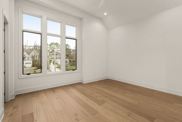 4153 Outer Dr, Nashville, TN 37204