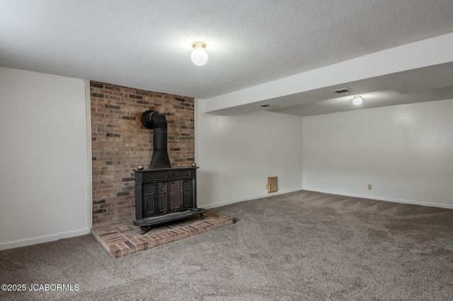 216 FRANKLIN STREET, Holts Summit, MO 65043