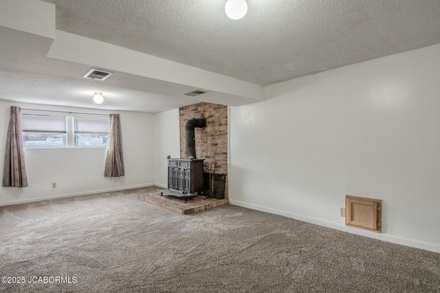 216 FRANKLIN STREET, Holts Summit, MO 65043