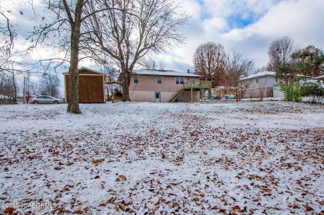 216 FRANKLIN STREET, Holts Summit, MO 65043