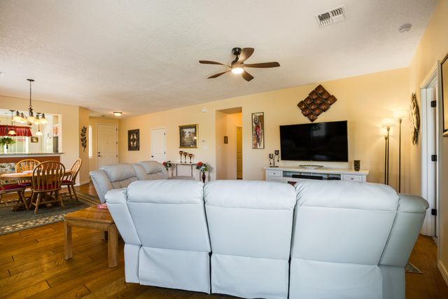 601 Promenade Trail SW, Los Lunas, NM 87031