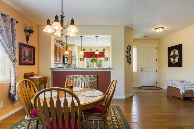 601 Promenade Trail SW, Los Lunas, NM 87031