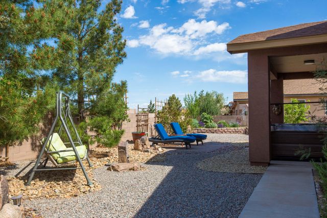 601 Promenade Trail SW, Los Lunas, NM 87031