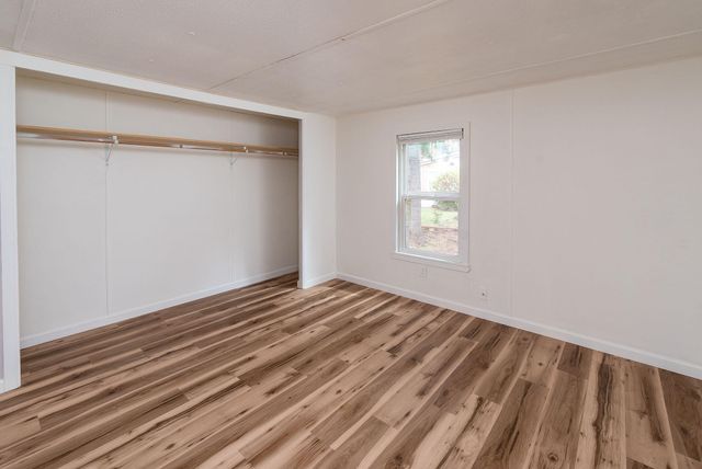 64100 N Hwy 97 #14, Bend, OR 97701