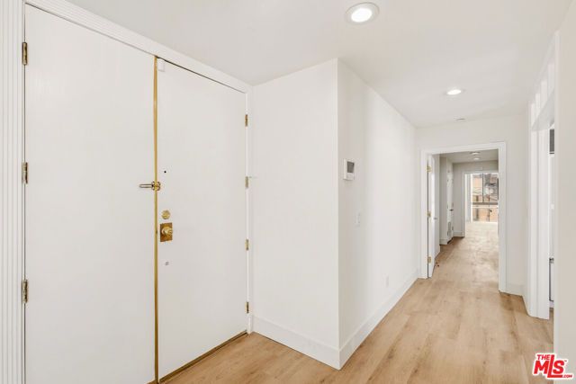 121 S Canon Drive 203, Beverly Hills, CA 90212