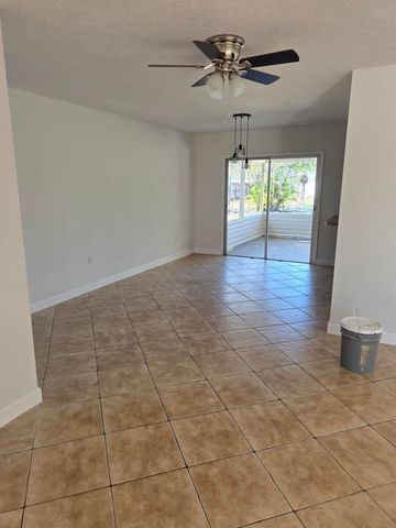 509 NW Prima Vista Boulevard, Port St. Lucie, Port St Lucie, FL 34983