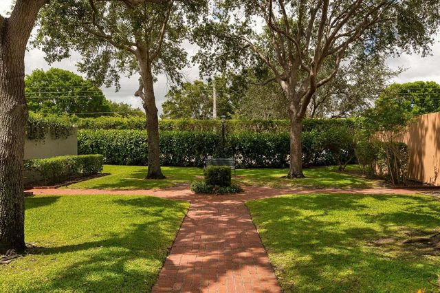 5955 Michaux Street, Boca Raton, FL 33433