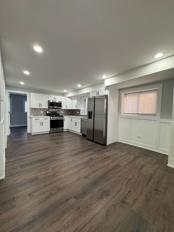 9146 S Eggleston Avenue, Chicago, IL 60620