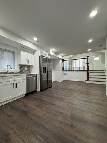 9146 S Eggleston Avenue, Chicago, IL 60620