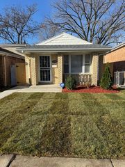 9146 S Eggleston Avenue, Chicago, IL 60620