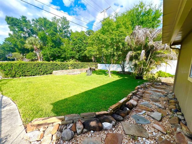 11350 MEMORIAL HIGHWAY, Tampa, FL 33635