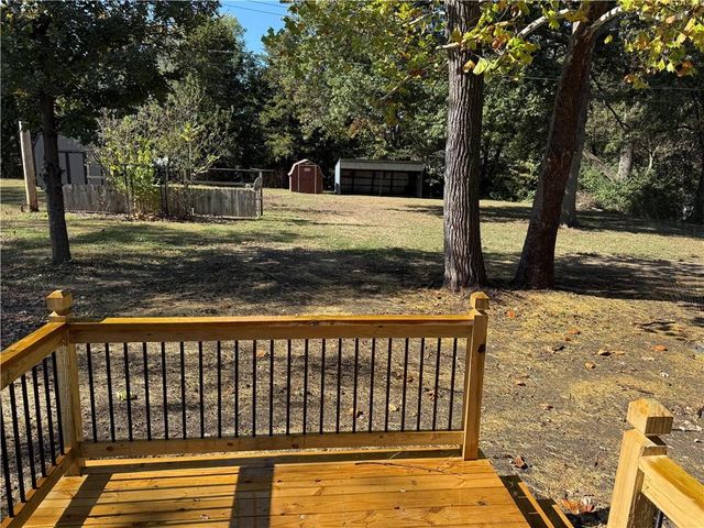 240 SE 131st Road, Warrensburg, MO 64093