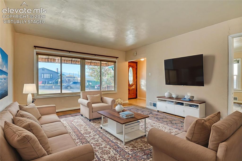 27 Bonfoy Avenue, Colorado Springs, CO 80909 — photo 3