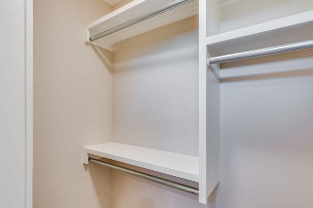 1633 N Wildflower Ct., Andover, KS 67002