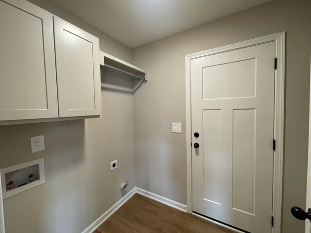 1633 N Wildflower Ct., Andover, KS 67002