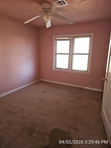 1415 NW 23rd St, Lawton, OK 73505