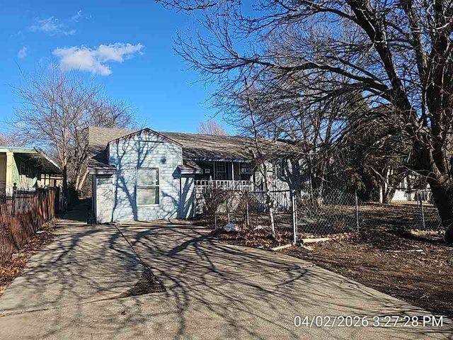 1415 NW 23rd St, Lawton, OK 73505