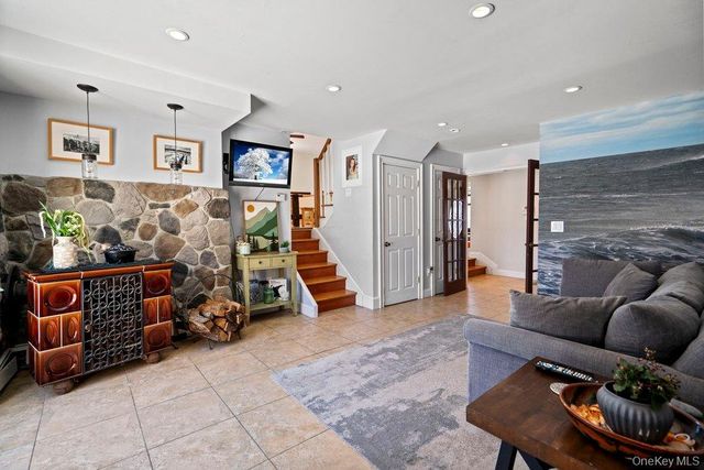 60 Leewater Avenue, Massapequa, NY 11758