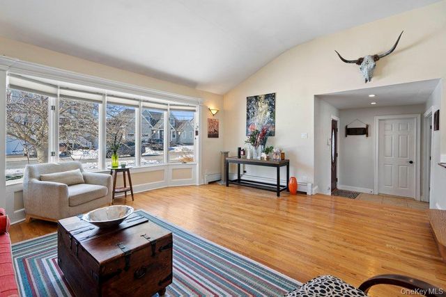 60 Leewater Avenue, Massapequa, NY 11758