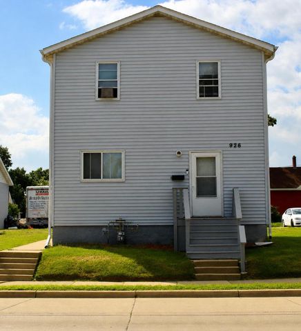 926 N Memorial DRIVE, Racine, WI 53404