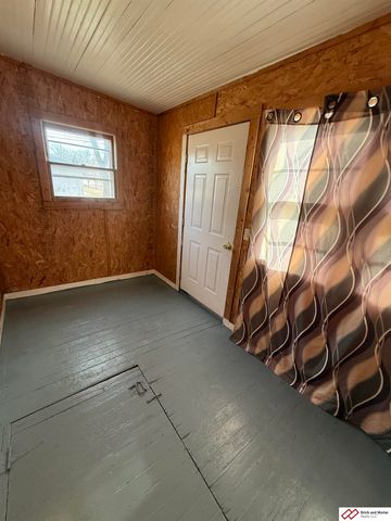 706 Juniper Street, Crete, NE 68333