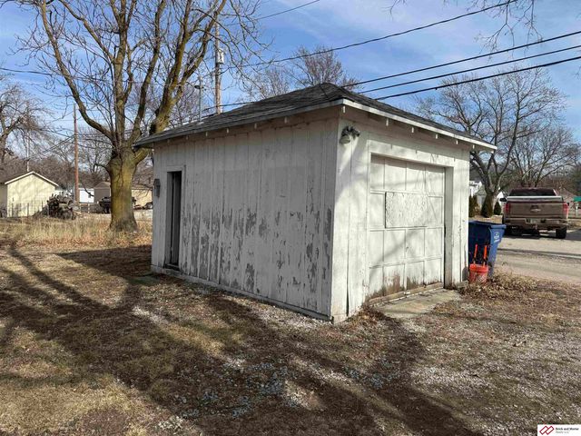 706 Juniper Street, Crete, NE 68333