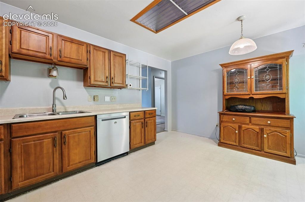 514 W Ramona Avenue, Colorado Springs, CO 80905 — photo 4