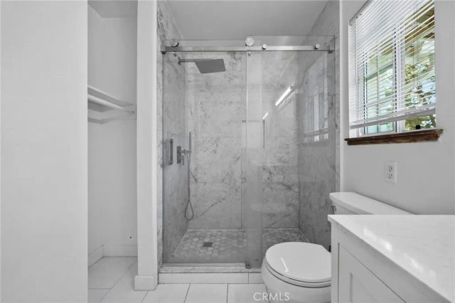 162 W Buffington, Upland, CA 91784