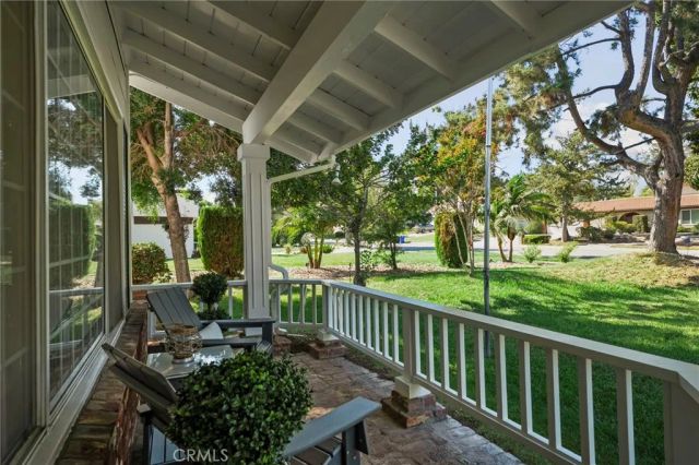 162 W Buffington, Upland, CA 91784