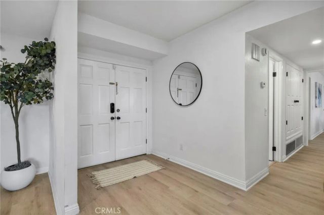 162 W Buffington, Upland, CA 91784