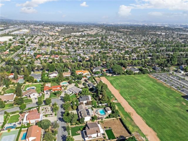 162 W Buffington, Upland, CA 91784