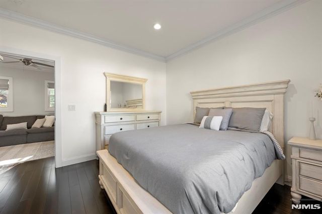 19 Schlosser Drive, Rochelle Park, NJ 07662