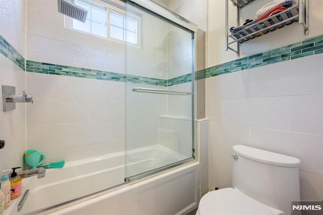 19 Schlosser Drive, Rochelle Park, NJ 07662