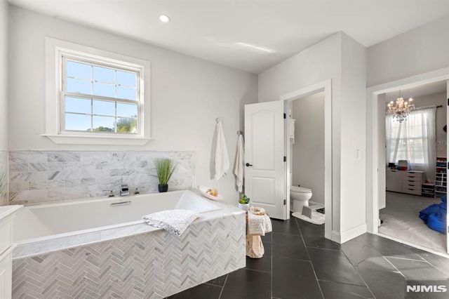 19 Schlosser Drive, Rochelle Park, NJ 07662