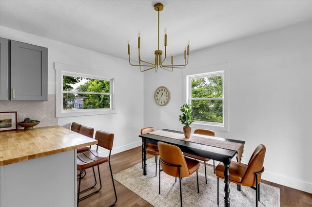 628 E Madison Street E, Hastings, MI 49058