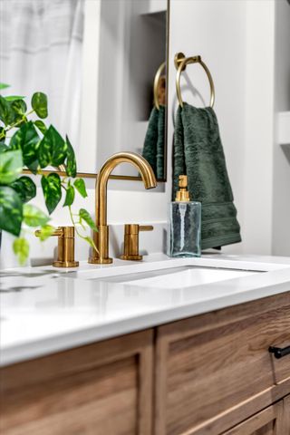 628 E Madison Street E, Hastings, MI 49058