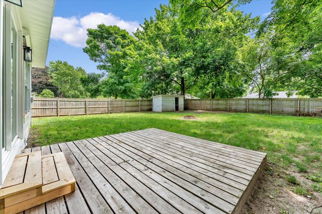 628 E Madison Street E, Hastings, MI 49058