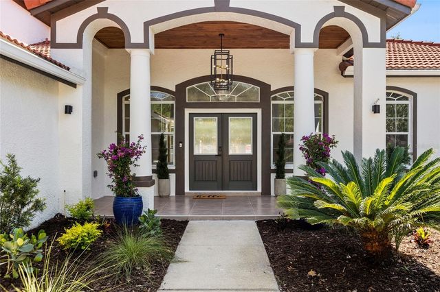 1534 E LAKE WOODLANDS PARKWAY, Oldsmar, FL 34677