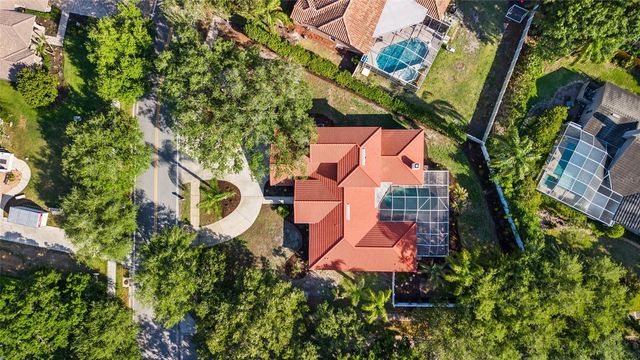 1534 E LAKE WOODLANDS PARKWAY, Oldsmar, FL 34677