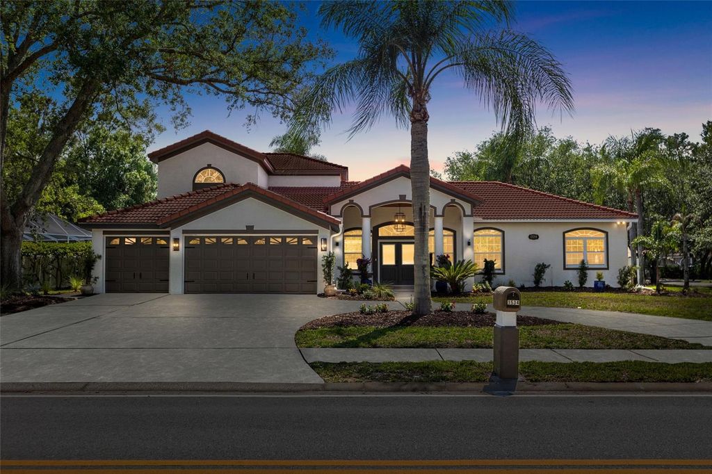 1534 E LAKE WOODLANDS PARKWAY, Oldsmar, FL 34677