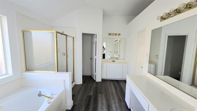 2621 Ash Creek, Mesquite, TX 75181