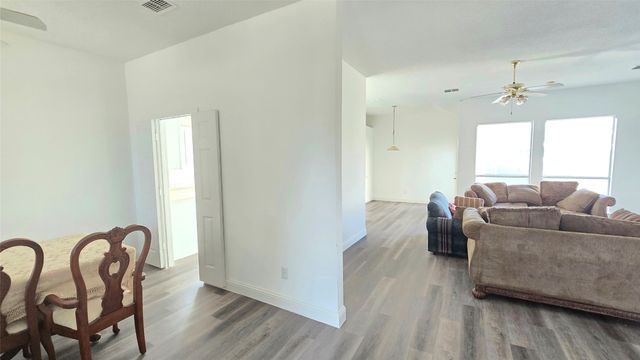 2621 Ash Creek, Mesquite, TX 75181