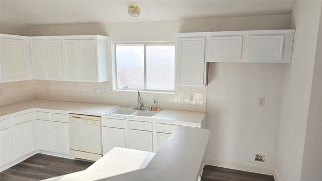 2621 Ash Creek, Mesquite, TX 75181