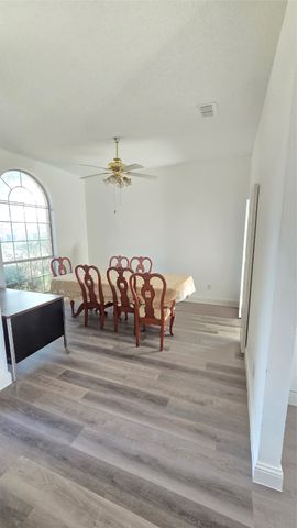 2621 Ash Creek, Mesquite, TX 75181